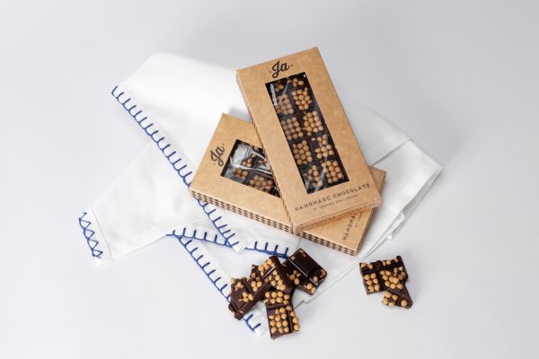 Tableta de chocolate negro 85% con caramelo - Imagen 2