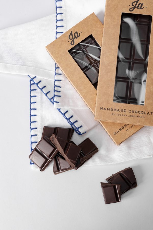 Tableta de chocolate negro 70%